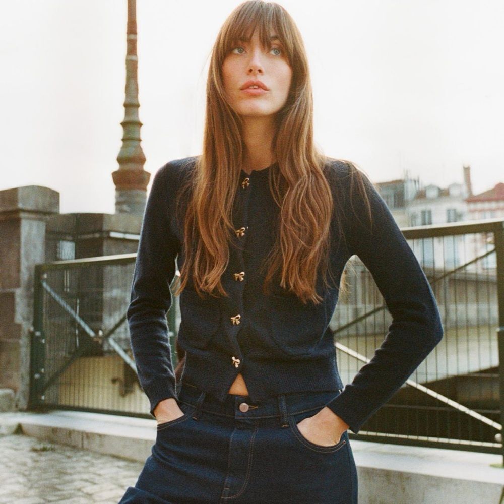 Zara bow shaped button knit cardigan